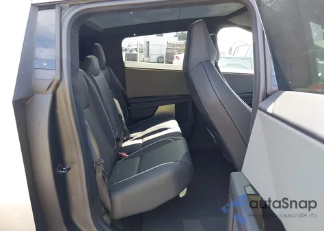 2025 Tesla Cybertruck All-Wheel Drive из США, поврежденный, VIN 7G2CEHED0SA074770